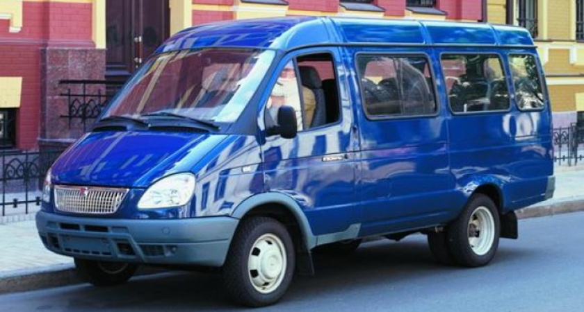 Многодетным семьям подарили по «Газели»