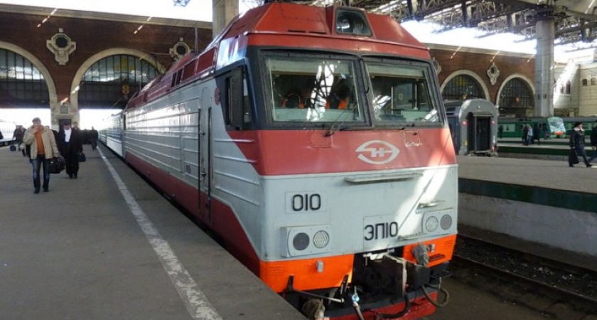 Сидячий поезд в Москву ускорился