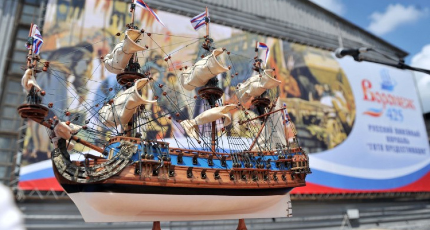 В Павловске строят точную копию петровского судна