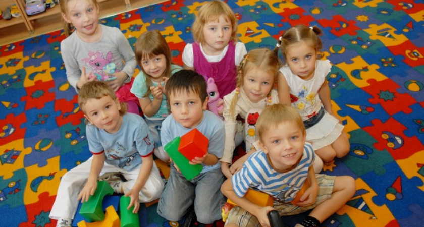 В декабре воронежских детей поставят в электронную очередь