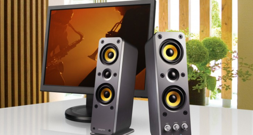 81% воронежцев на работе слушают музыку