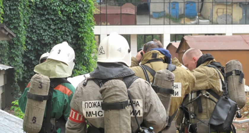 Воронежские пожарные потушили условный пожар в ВГАСУ