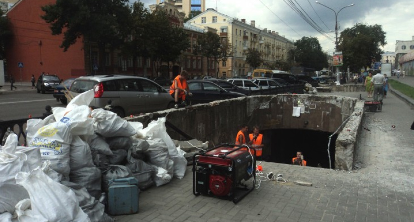В ТЕМУ НЕДЕЛИ: В Воронеже начали ремонтировать подземный переход у «Детского мира»
