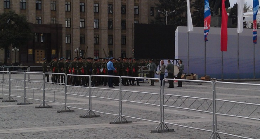 На площади Ленина в Воронеже отрепетировали открытие Дня города