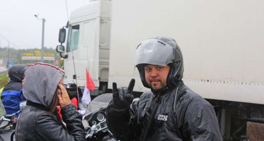 В мотопробеге до Москвы и обратно воронежских байкеров всю дорогу поливал дождь