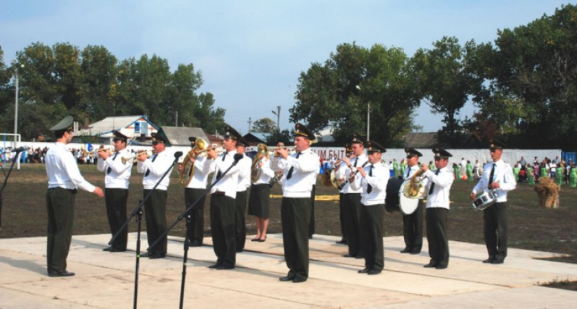 Командир острогожской воинской части, где солдаты массово болеют пневмонией, отстранен от должности