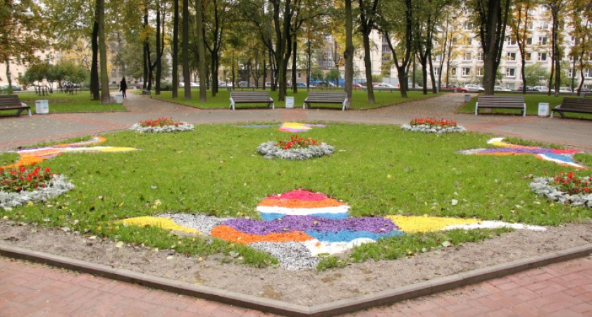 Сегодня в Санкт-Петербурге открылся отреставрированный Воронежский сад