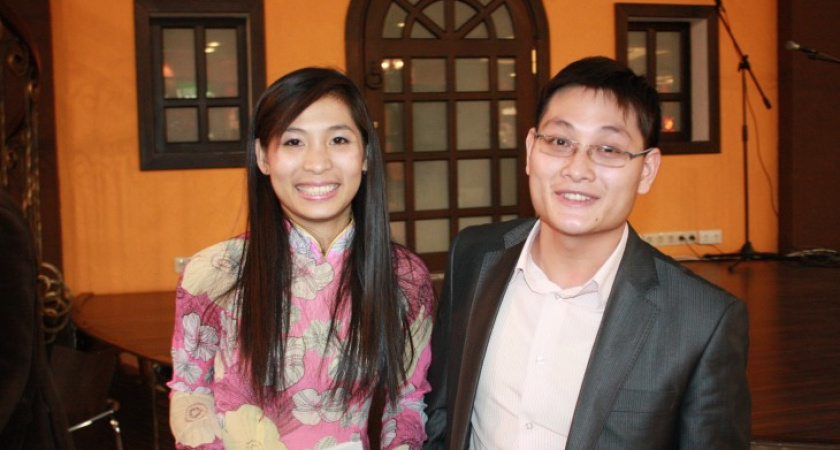 В ТЕМУ НЕДЕЛИ: В Воронеже на отборочном туре конкурса молодых супругов победила пара из Вьетнама