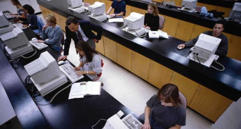 16 тысяч рублей - средняя зарплата учителей Воронежской области