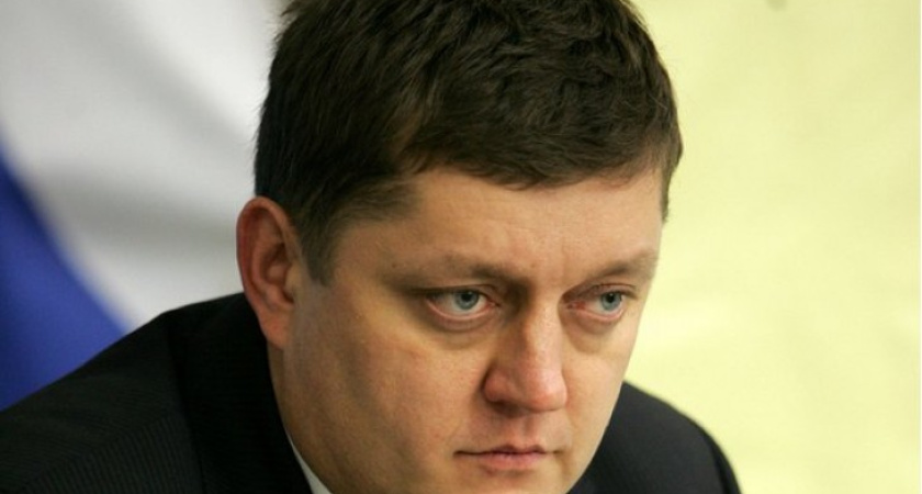 Олег Пахолков со сломанной ногой возглавил воронежское реготделение «Справедливой России»
