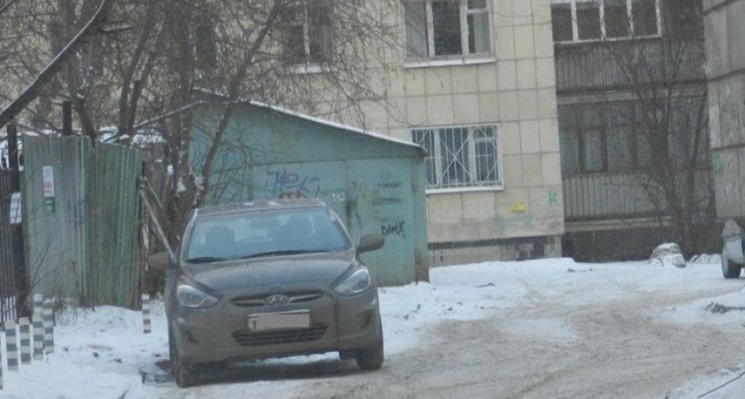 Неплатежи управляющей компании угрожают захламлению почти 150-ти воронежских дворов