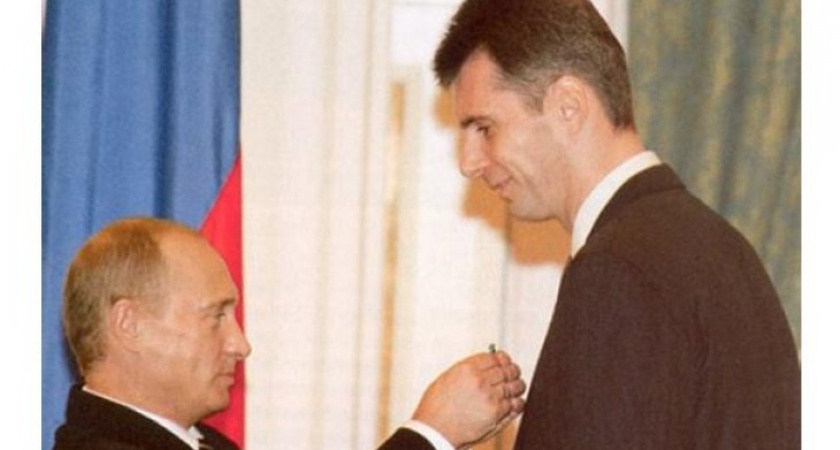 Миллиардер Прохоров не дал набрать Путину даже 50% голосов в Центральном районе Воронежа