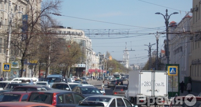 Губернатор обещает уволить чиновников, из-за которых Воронеж стоит в пробках