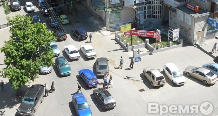 Из-за Платоновского фестиваля центр Воронежа стал в пробках