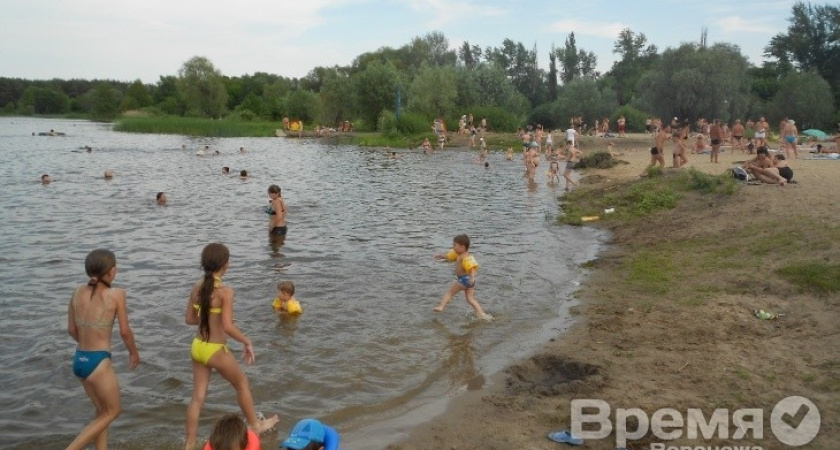 Роспотребнадзор разрешил воронежцам купаться в Боровом