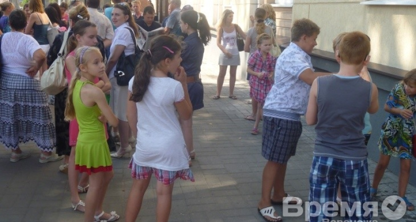 Родители всё-таки отвоевали единственную в Воронеже школу-интернат для глухих и слабослышащих детей