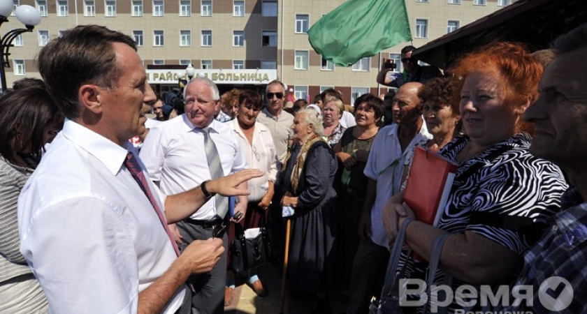 Суд отменил активисту штраф за скандальную встречу с губернатором Гордеевым в Новохопёрске