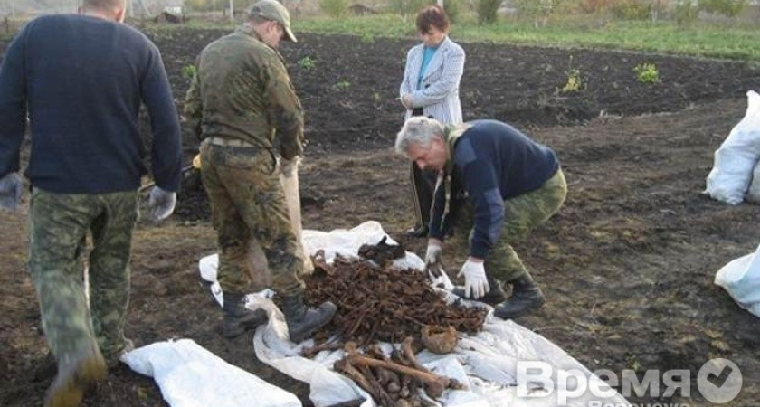 Под Воронежем раскопали останки полусотни воинов Красной армии