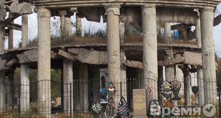 В Воронеже восстановили памятный камень у «Ротонды»