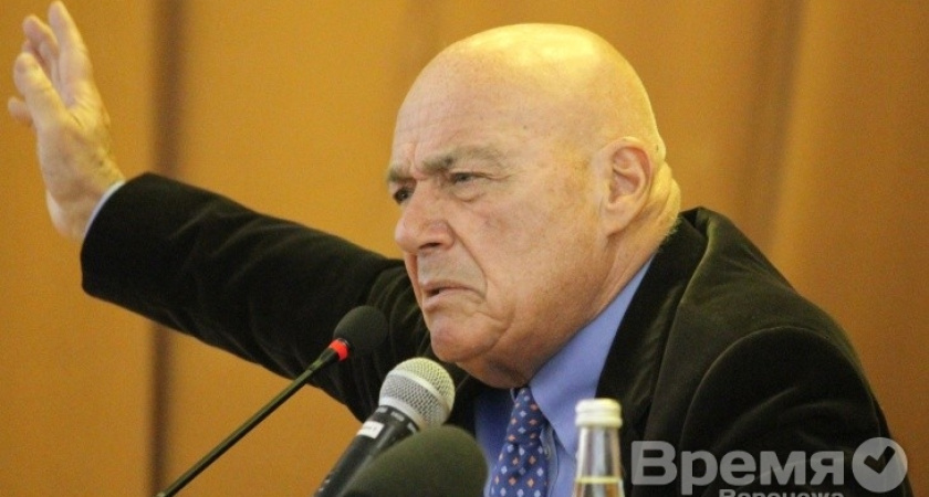 Владимир Познер в Воронеже: «Я бы рекомендовал закрыть факультеты журналистики!»