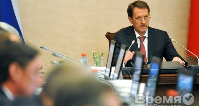 Почему воронежская элита так упорно не хочет следовать «заповедям» Нравственного кодекса?