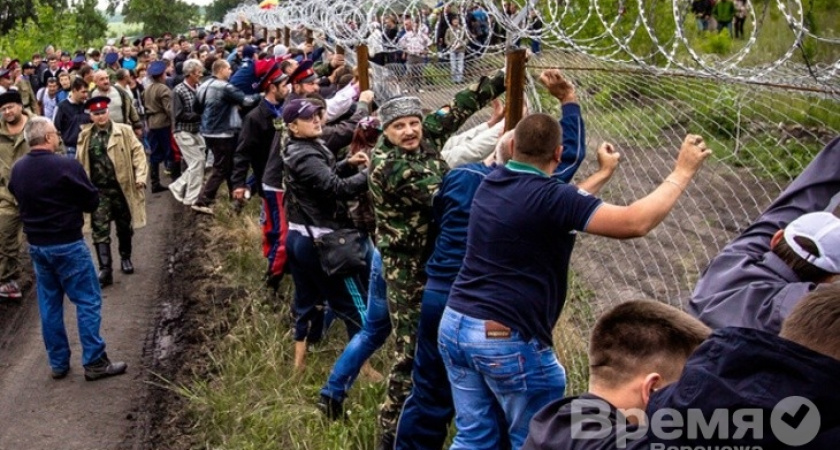 Геологи, работающие в Новохопёрском районе, обратились к власти и силовикам за помощью от погромов и нападений
