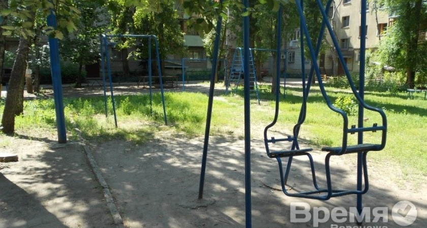 В Воронеже продлили срок подачи заявлений на участие в программе благоустройства дворов