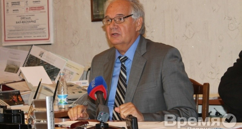 Губернатор попросил директора Театра оперы и балета написать заявление на увольнение, пообещав награду и прибавку к пенсии