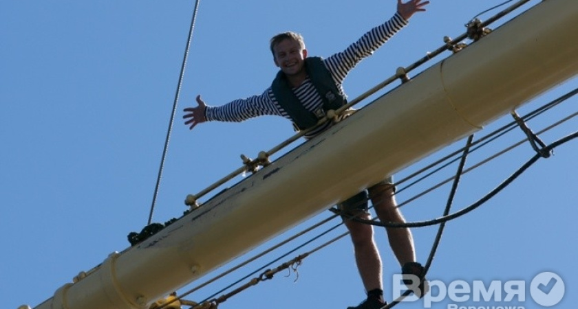 Воронежец отправился в морскую экспедицию на легендарном паруснике «Крузенштерн»