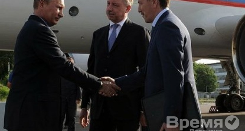 На выборах губернатора Воронежской области конкуренцию Алексею Гордееву могут составить миллиардер, коммунист и министр