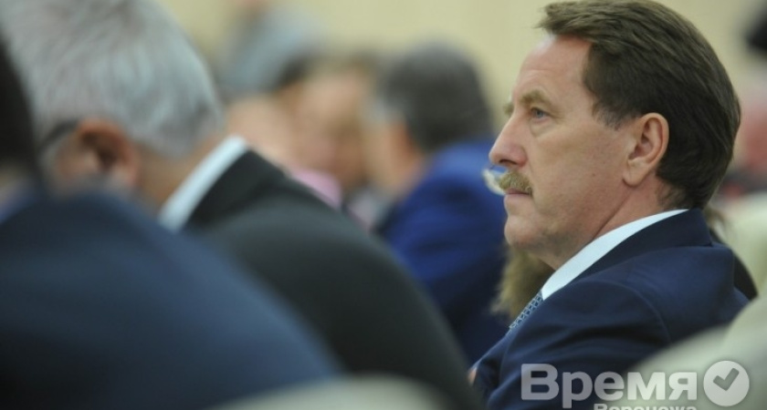 Из всех регионов России, в которых пройдут выборы губернаторов, избрание гарантируют только Алексею Гордееву