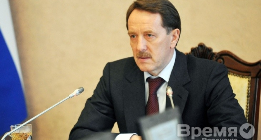 Воронежский губернатор обратит особое внимание на квалификацию региональных чиновников