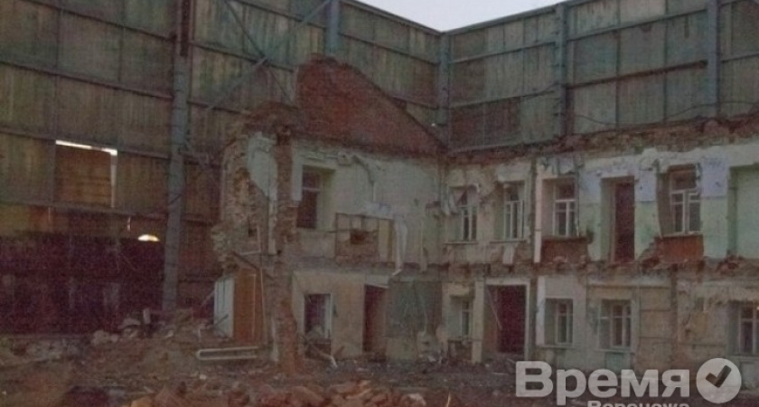 В Воронеже разрушенный во время строительства комплекса «Галереи Чижова» памятник архитектуры восстановят к концу этого года