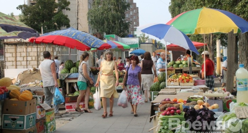 Воронежские рынки проверят на наличие уклонистов от налогов