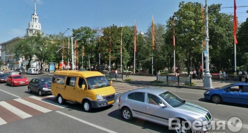 Движение на улице в центре Воронежа стало односторонним