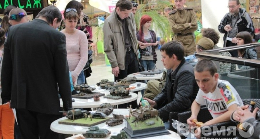 На выставке моделей военной техники в Воронеже победила диорама «крах операции «Цитадель»»