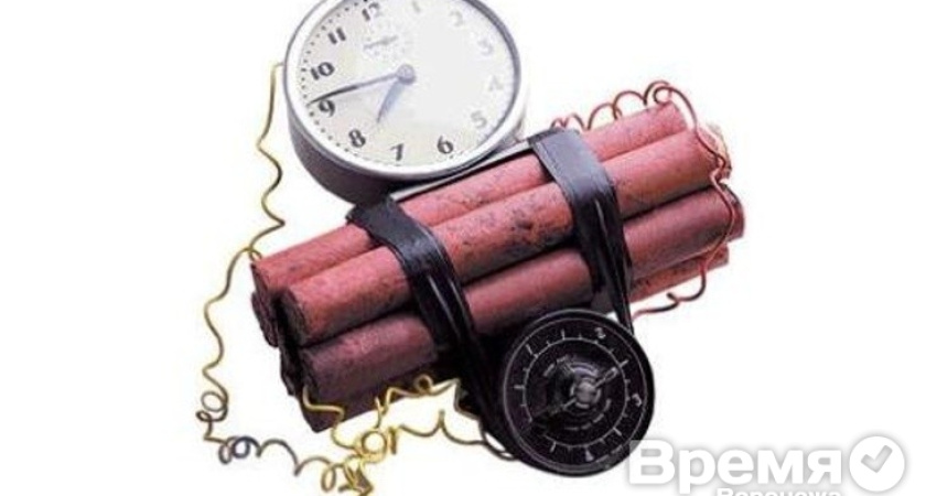 Кинологи ищут бомбу в воронежской многоэтажке