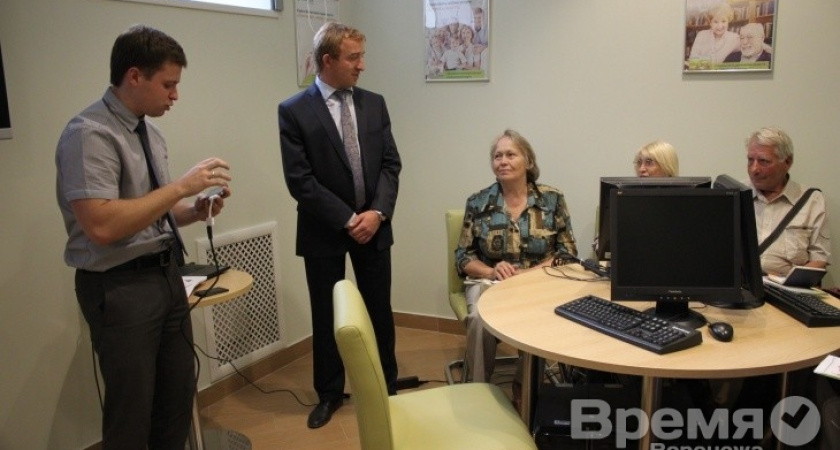 Центрально-Черноземный банк: Пенсионеры – актив общества!