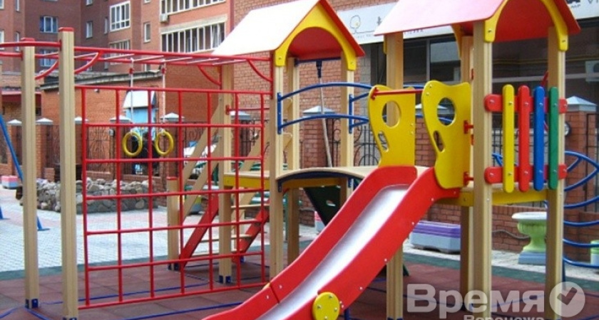 В воронежских дворах оборудуют спортивные площадки