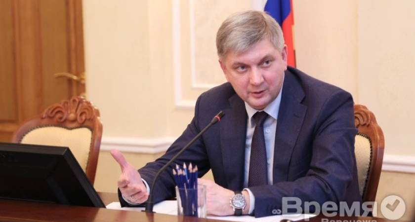 Юрию Середе предстоит переселить воронежцев из аварийного жилья