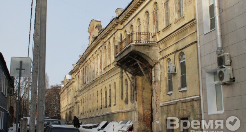 Ударим охранными зонами по воронежским застройщикам