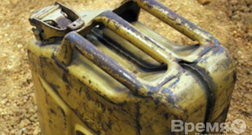 В Воронеже одни из самых высоких цен на бензин