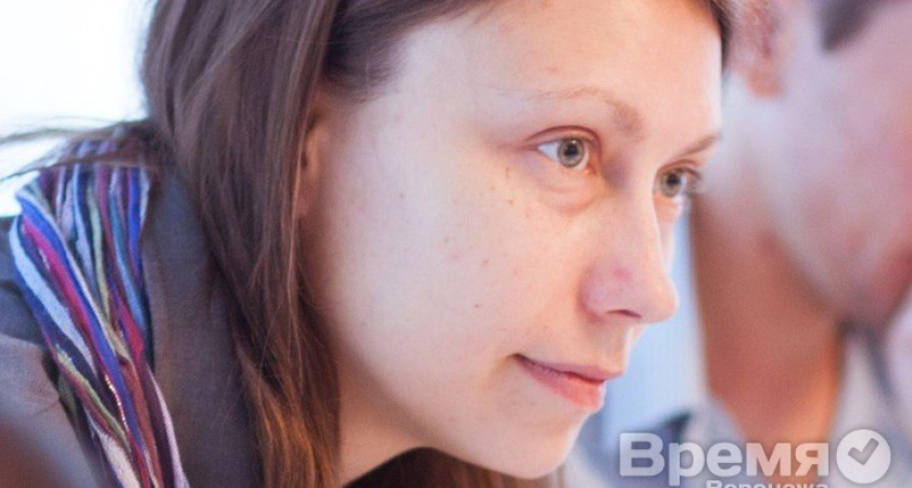 Воронежскую правозащитницу запугивают куриной головой и зелёнкой