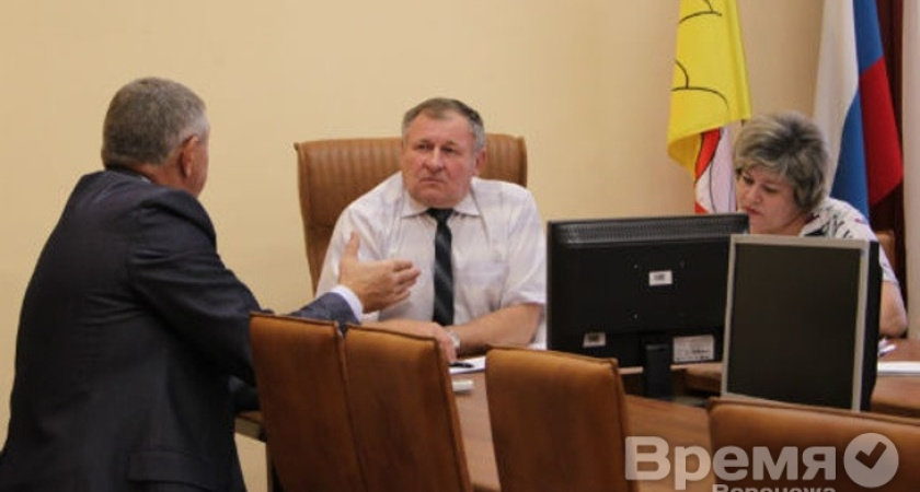 Восемь воронежских предприятий попали в «чёрный список» должников