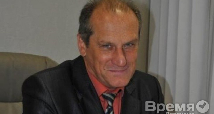 Что общего между экс-мэром Семилук и Юрием Лужковым