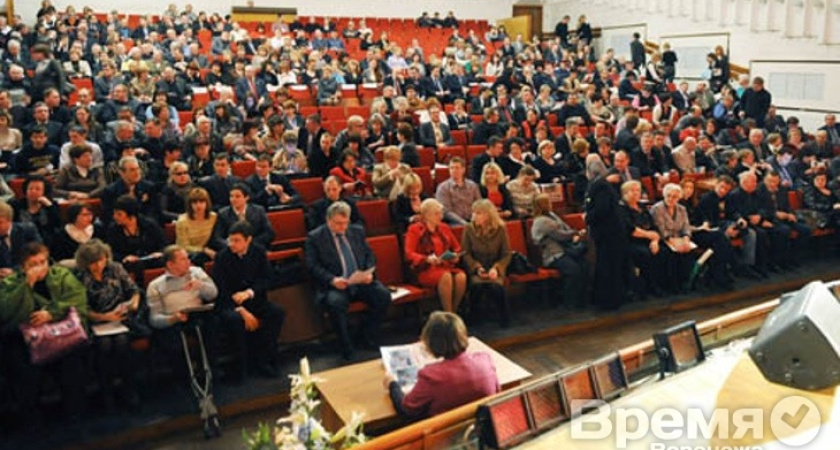 «Добронежец» шагает по Воронежу