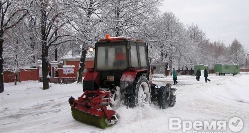 «Пинок» от градоначальника заставил воронежских коммунальщиков взяться за работу?