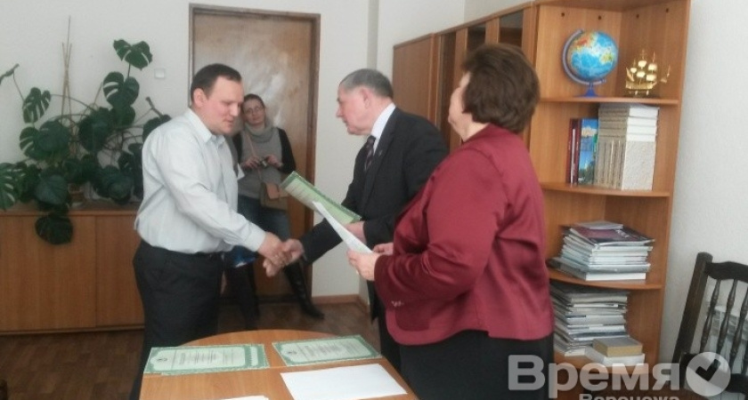 Воронежским управляющим компаниям начали выдавать лицензии