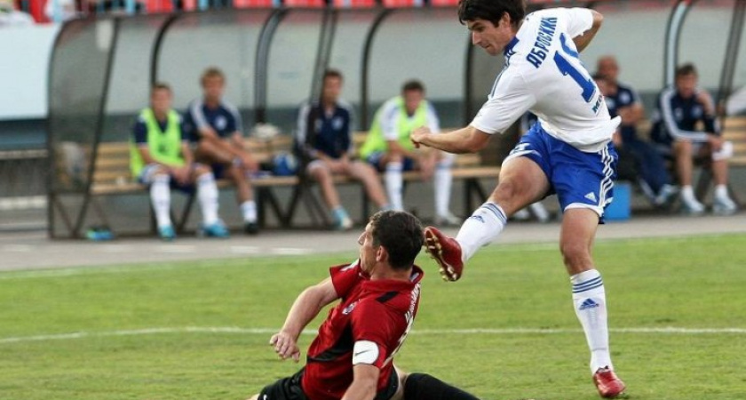 «Факел» застолбил за собой дно чемпионата