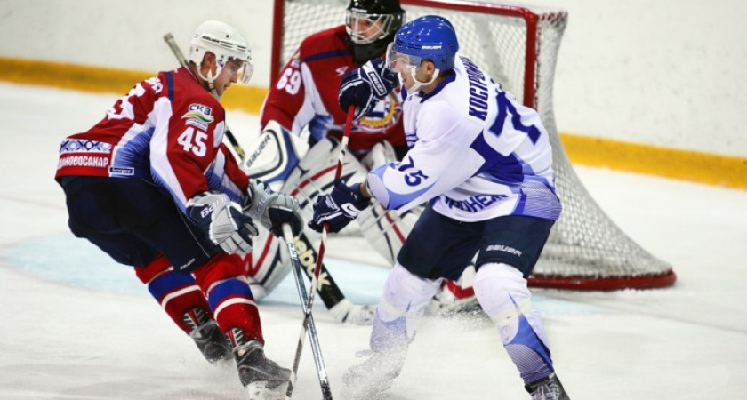 «Буран» дважды победил в Глазове